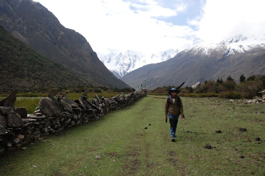 A hiker in Manaslu Circuit during Monsoon season.